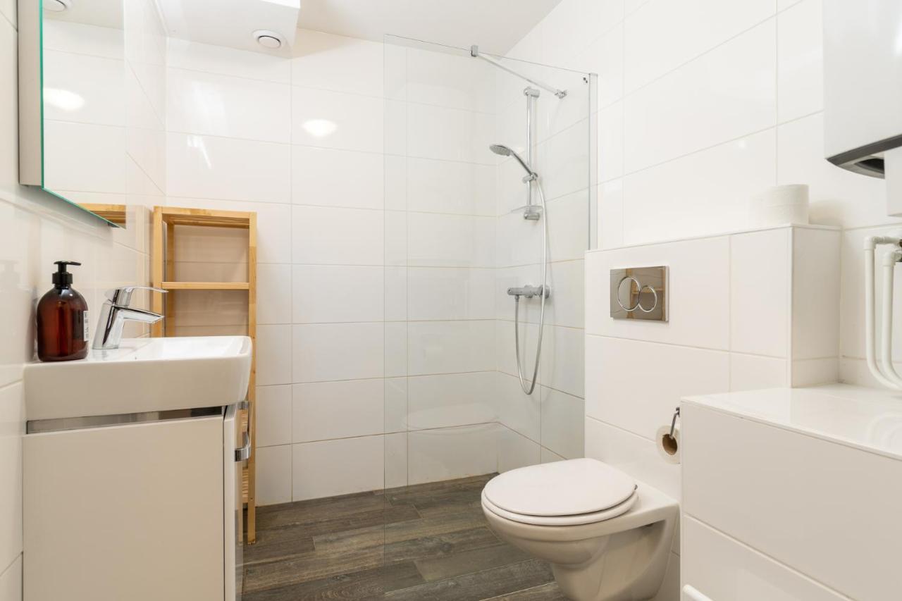 Appartement De Jutter, Resort Amelander Kaap ฮอลลุม ภายนอก รูปภาพ