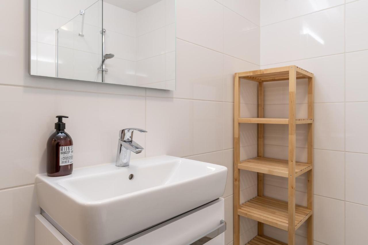 Appartement De Jutter, Resort Amelander Kaap ฮอลลุม ภายนอก รูปภาพ